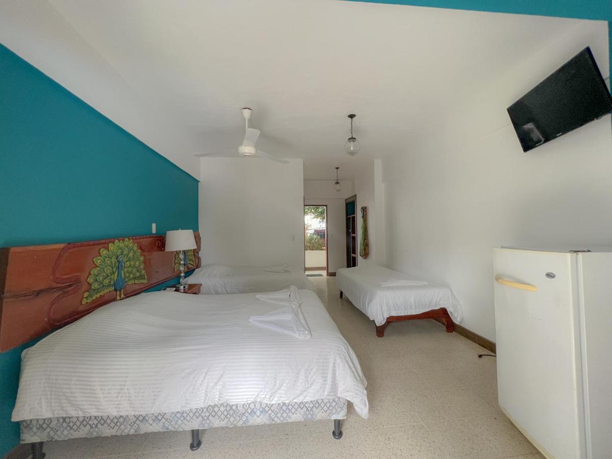Hotel Mar Rey Tamarindo Ngoại thất bức ảnh