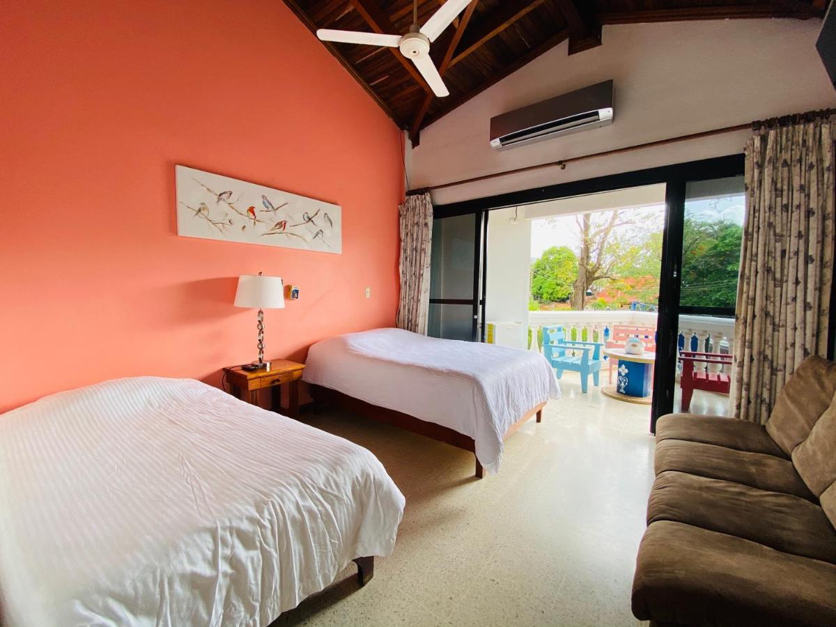 Hotel Mar Rey Tamarindo Ngoại thất bức ảnh