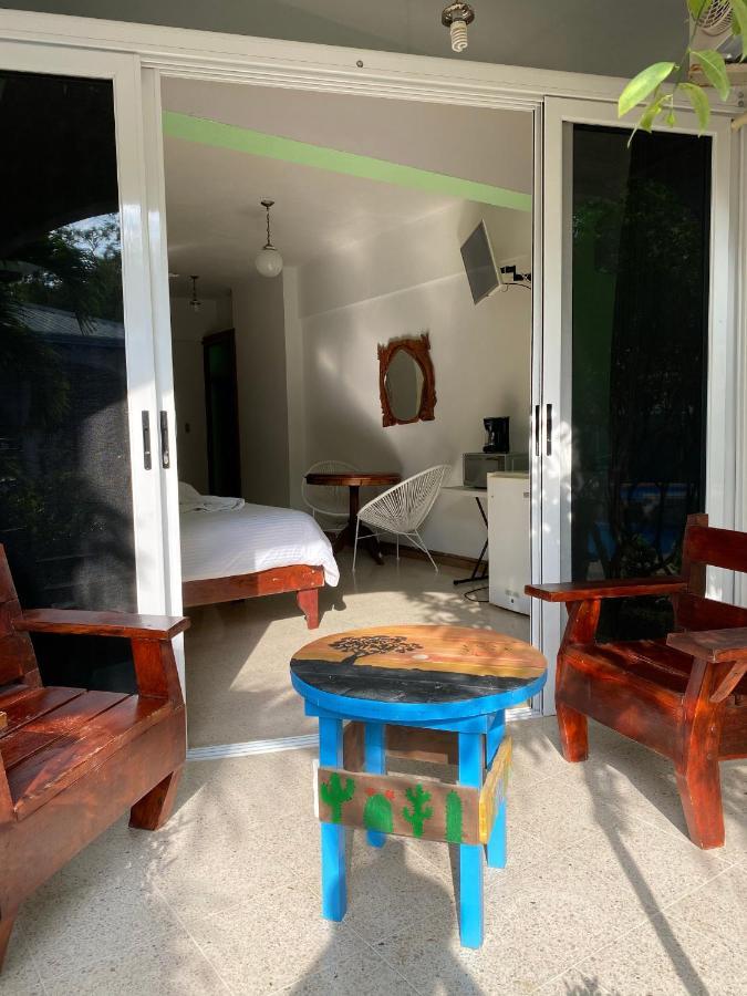 Hotel Mar Rey Tamarindo Ngoại thất bức ảnh