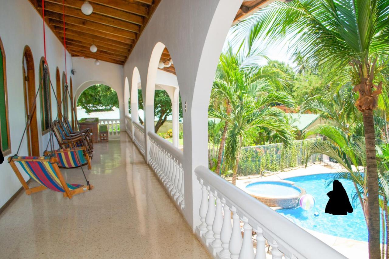 Hotel Mar Rey Tamarindo Ngoại thất bức ảnh